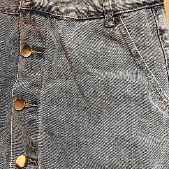 New Denim MIDI Skirt - Picture 4 of 4